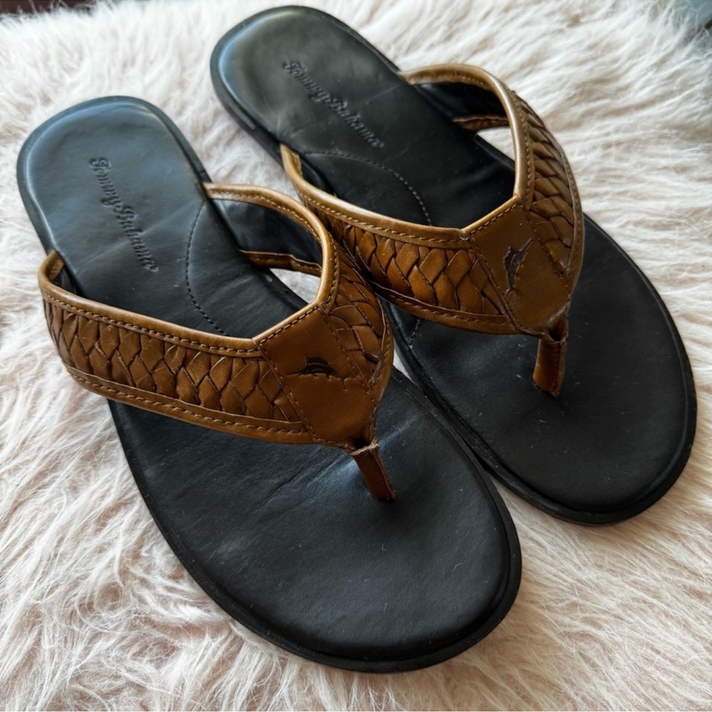 Tommy Bahama Tan Leather Sandal with Black Footbed Sz 10 D